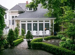 111 2nd St, Newport, RI 02840