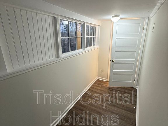 5th image of 1227 Fairfield Dr