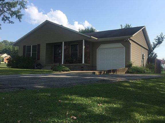 4th image of 49 Augusta Cir