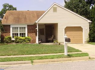 8 Blanchard Dr, Deptford, NJ 08096