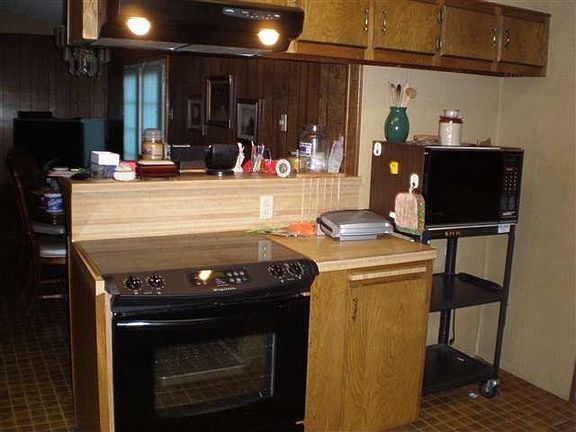 3rd image of 2246 8th St