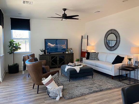 Enclave Plan 3 Living Room