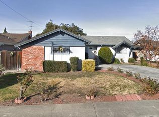 2058 Hoover Dr, Santa Clara, CA 95051