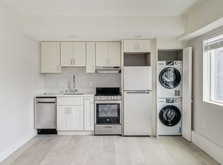 768 Walker Ave #B, Oakland, CA 94610