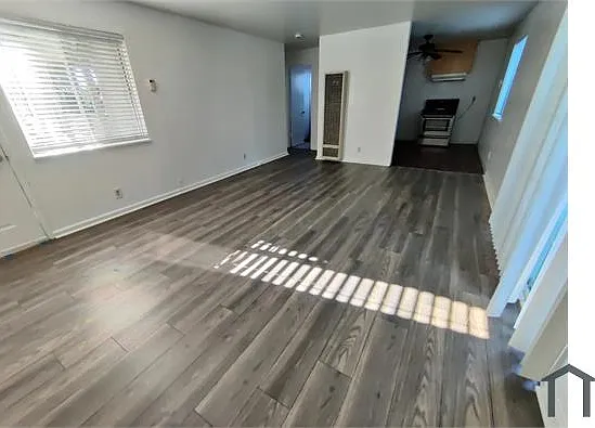 410 S 34th St — Photo 11
