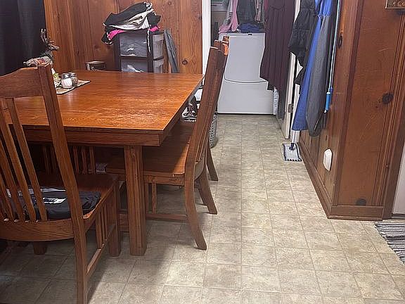 Dining Room / Utility room 