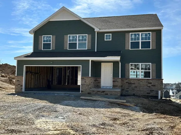 250 Cedarlyn Dr, York, PA 17408