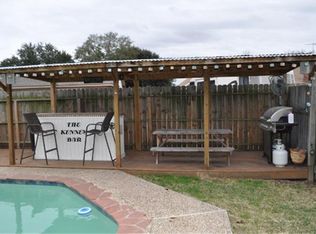 1018 Brookhollow Dr, Deer Park, TX 77536