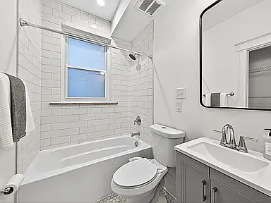 5394 Pershing Ave #1W — Photo 9