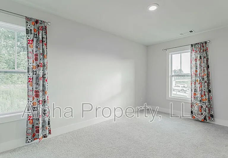 30 Mardale Ln — Photo 16