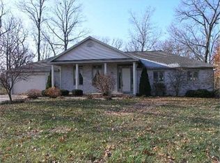 231 W Hunters Rdg, Valmeyer, IL 62295