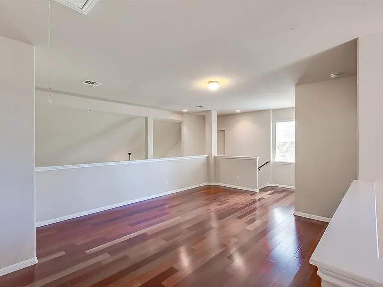 11300 Cherisse Dr — Photo 28