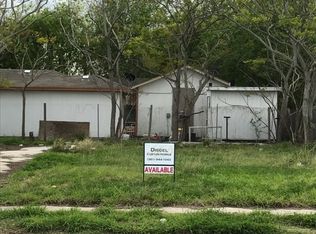 2213 Segrest St, Corpus Christi, TX 78405