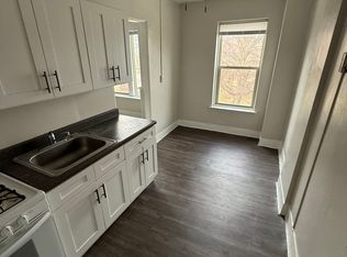 15707 Detroit Ave #5, Lakewood, OH 44107
