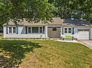 7214 W 72nd Ter, Overland Park, KS 66204