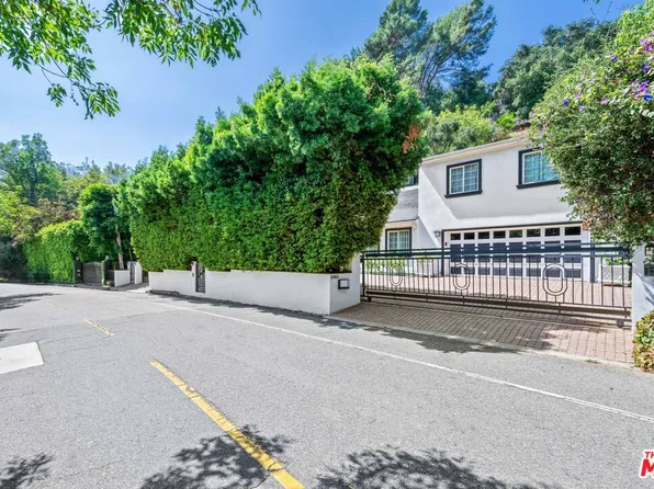 2563 Hutton Dr, Beverly Hills, CA 90210