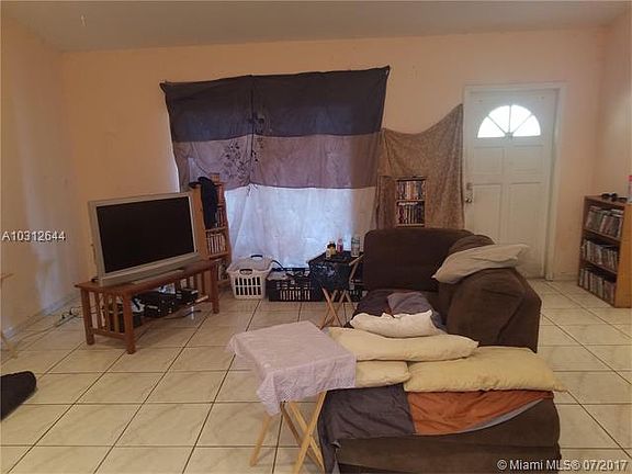 4th image of 18341 SW 87th Ave