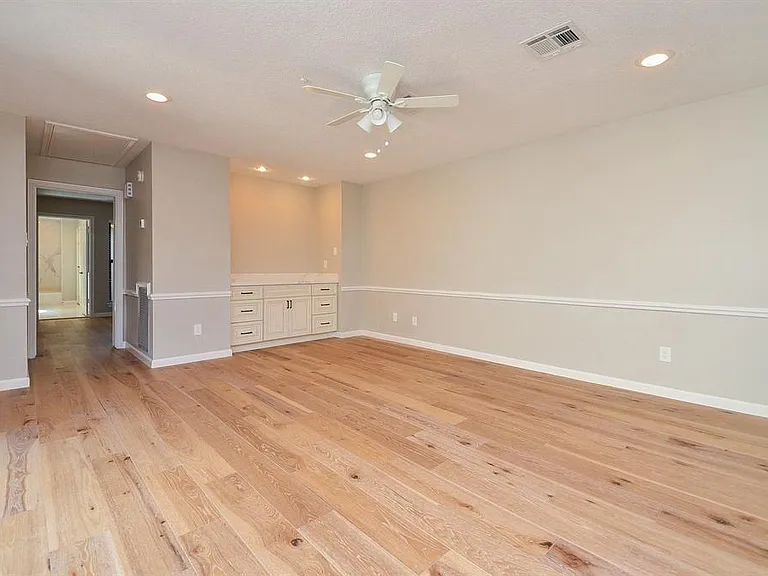 15735 Tanya Cir — Photo 30