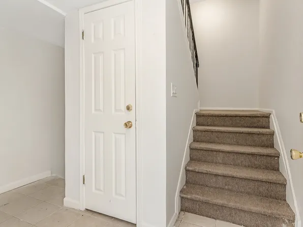 84-124 Austin Street image 35 of 38