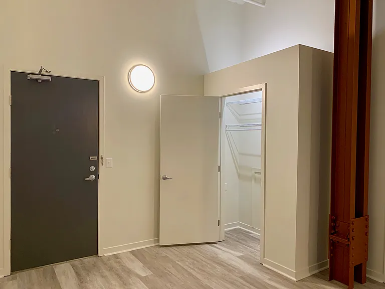 306 S Main St #2A — Photo 23