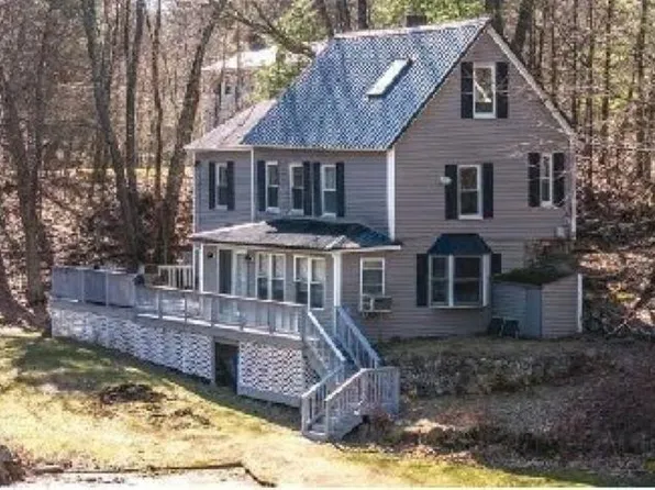 1014 Dunbarton Road, Manchester, NH 03102