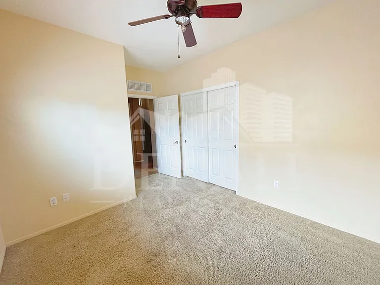 11786 W Fordson Dr — Photo 18