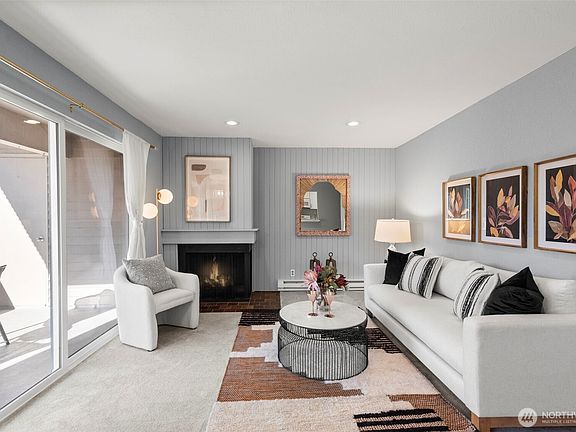 4th image of 725 9th Avenue S #202