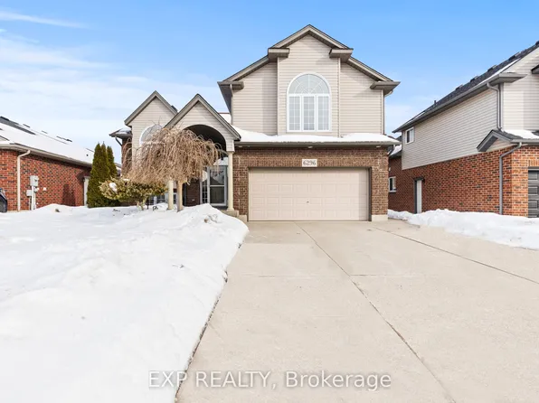 6296 Parkside Rd, Niagara Falls, ON L2H 0B2