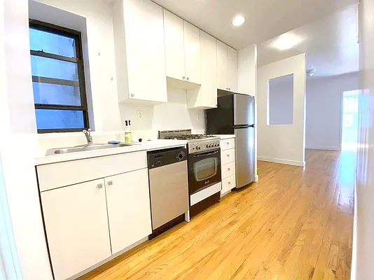 Rented by Manhattan Spaces | media 19