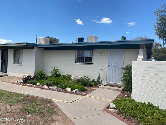 2nd image of 4001 S Winter Palm Dr