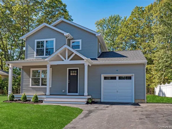 30A Washington Avenue, Port Jefferson Station, NY 11776