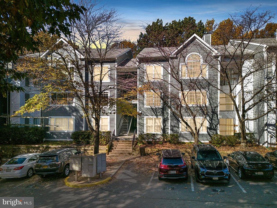 1st image of 20402 Shore Harbour Dr #2M