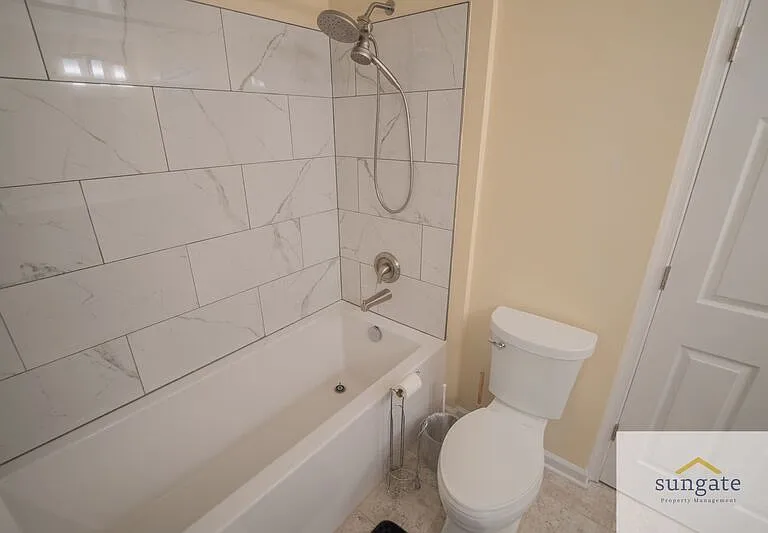 104 N Dallas St — Photo 25