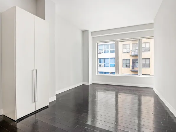 111 Fulton Street 822 image 2 of 13