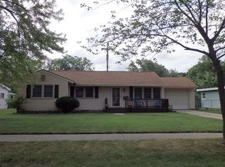 3038 Eastland Rd, Muskegon, MI 49441