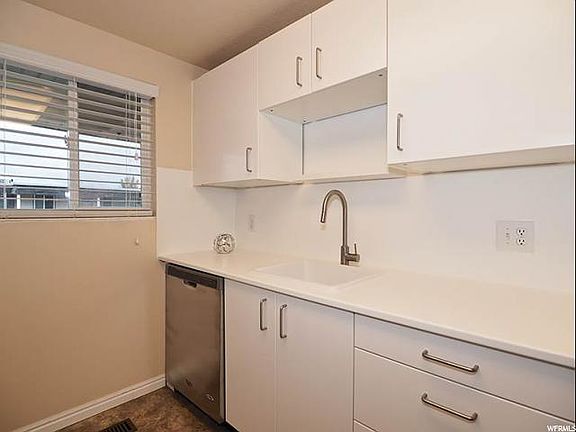 5th image of 4322 S 1145 W Unit 47D