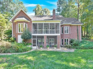 5476 Deer Run Ct, Davidson, NC 28036