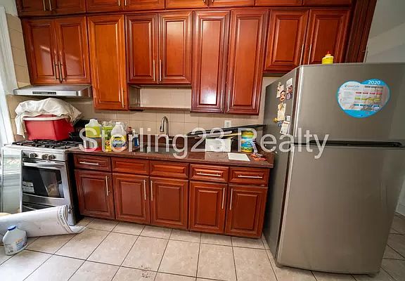 5th image of 23-86 27th St #2B