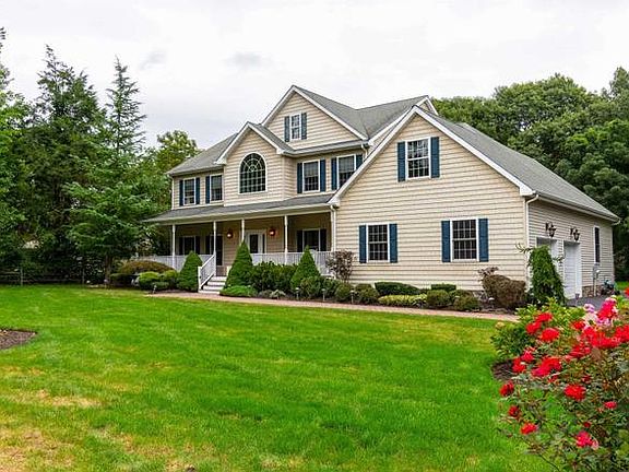 2nd image of 125 Barraud Dr