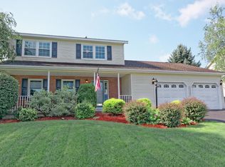 15 Citation Dr, Latham, NY 12110