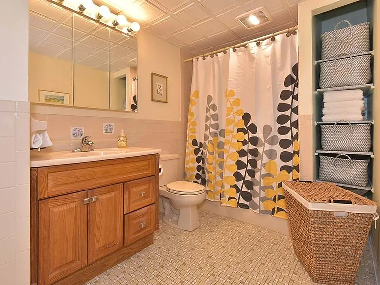 153 Milk St #15 — Photo 13