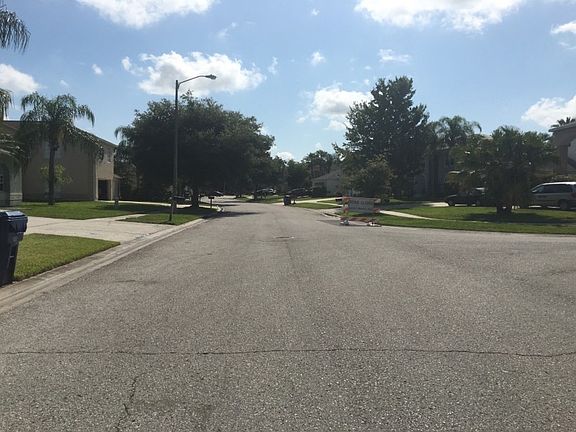 5th image of 27136 Coral Springs Dr