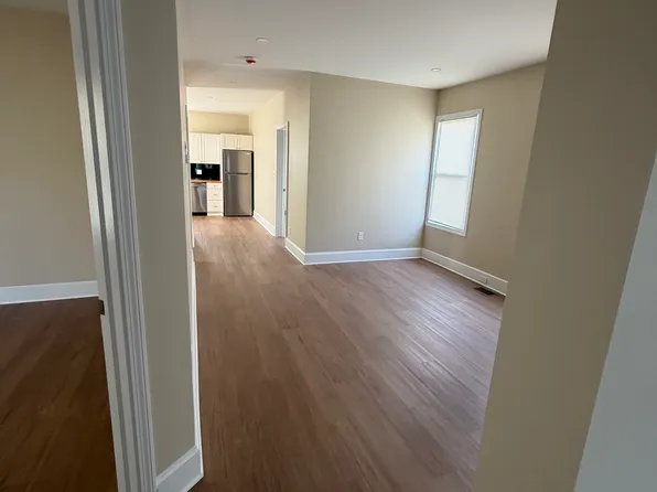 142 Elliott St, Beverly, MA 01915