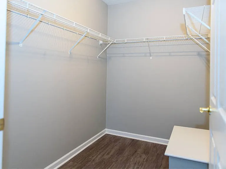 Parklands of Chili Apartments — Photo 14
