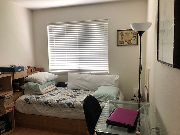 3rd image of 317 Mabry St APT 212