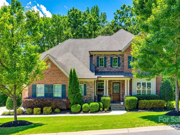 618 Chase Ct, Fort Mill, SC 29708