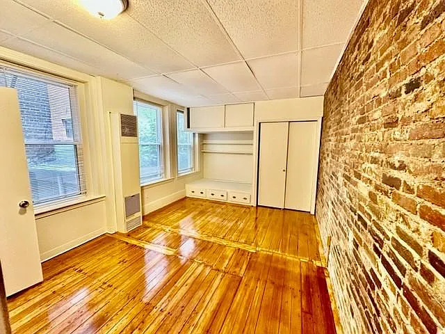 23 Sheafe St #1-R — Photo 4
