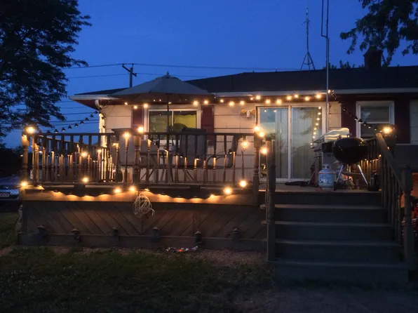 5982 Miller Rd, Niagara Falls, NY 14304