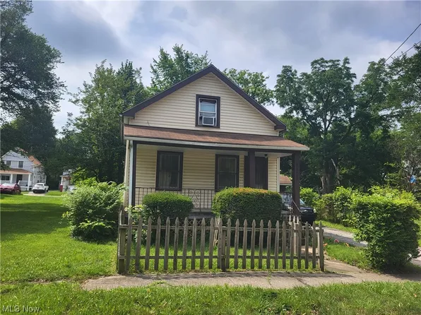 9404 Benham Ave, Cleveland, OH 44105
