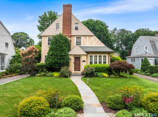 400 Buena Vista Rd, Fairfield, CT 06825